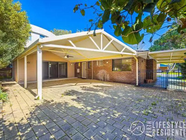 For Rent! 36 Wilkie Avenue, Yanchep, WA 6035
