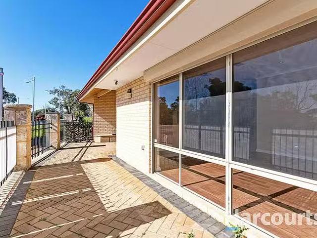 Deal! 383 Lakeside Drive, Joondalup, WA 6027