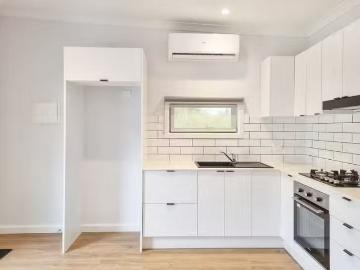 Charming 3/8 Iona Avenue, Belmont, VIC 3216