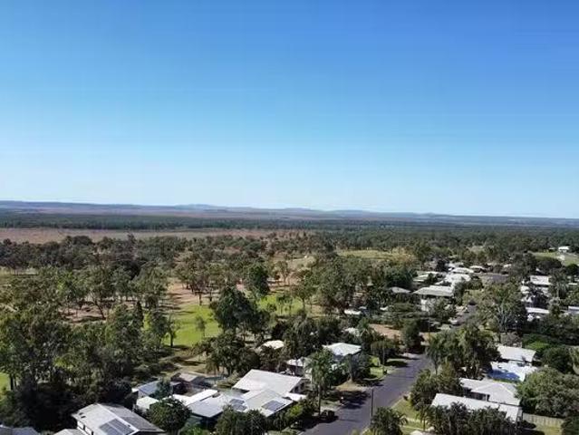 Charming 38 Leichhardt Drive, Moranbah, QLD 4744