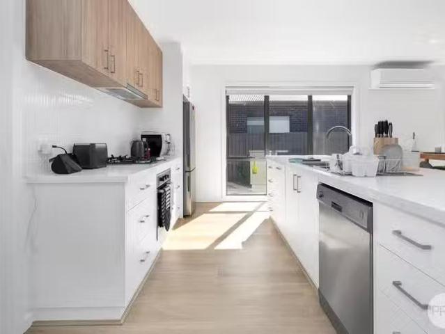 Just in! 3/9A Clarke Street, Miners Rest, VIC 3352