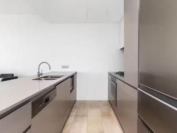 Just in! 301/17 Freeman Loop, North Fremantle, WA 6159