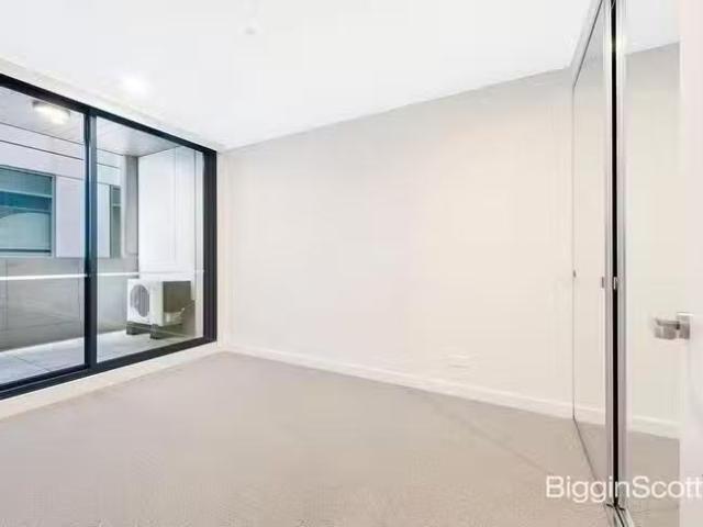 New 302/23 Batman Street, West Melbourne, VIC 3003