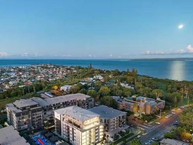 Cheap 303/228 Middle Street, Cleveland, QLD 4163