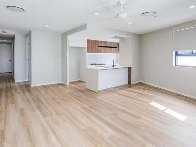 Unique 308/3 Centre Place, Rochedale South, QLD 4123