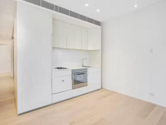 Cheap 308/8 Central Park Avenue, Chippendale NSW 2008