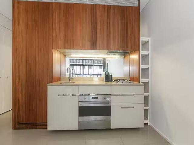 Cozy 308/8 Park Lane, Chippendale NSW 2008