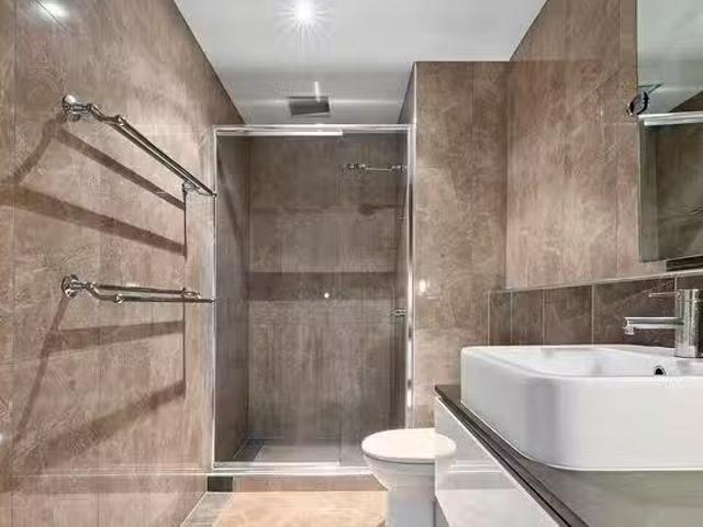Cheap 308 Tarni Court, New Port, SA 5015