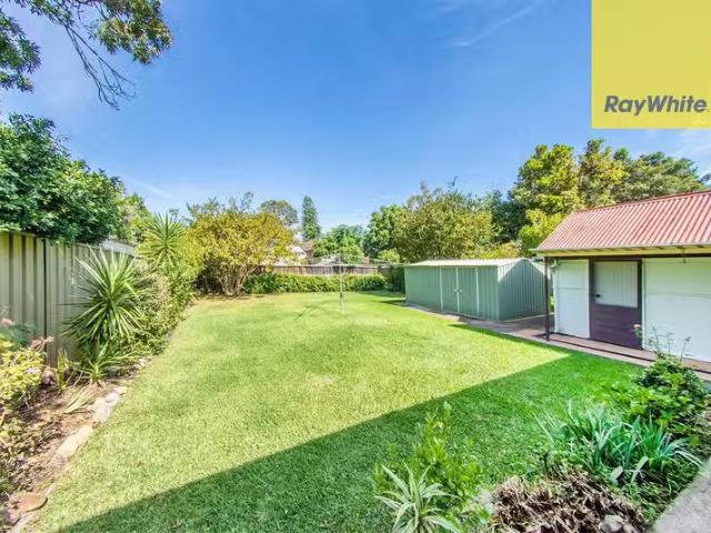 Cozy 30 Moxhams Road, Northmead NSW 2152