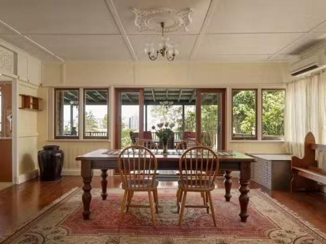 Charming 30 Pine Street, BULIMBA, QLD 4171 House for Rent