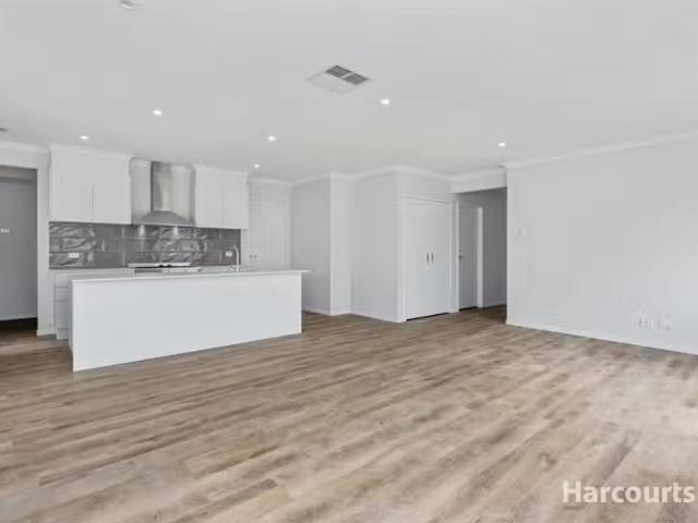 Charming 30 Skyline Drive, WARRAGUL, VIC 3820 House for Rent