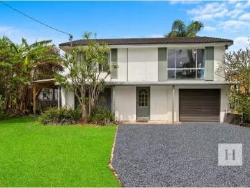 Deal! 310 Tuggerawong Rd, Tuggerawong House for rent Listed b.