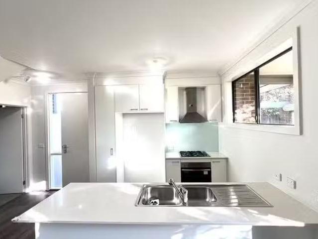 Just in! 3/16 Norfolk Street, Maidstone, VIC 3012