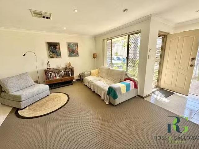 Cheap 3/187 Marmion Street, Palmyra, WA 6157