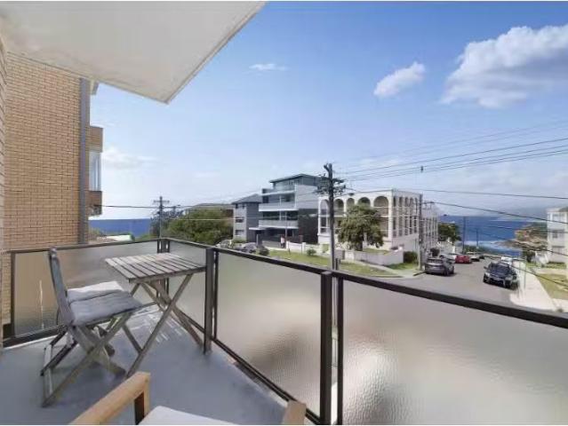 Just in! 3/18 Melrose Parade, Clovelly Apartment for rent Lis.