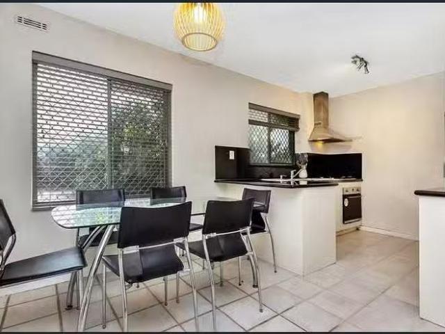 Cheap 3/205 North Beach Drive, Tuart Hill, WA 6060
