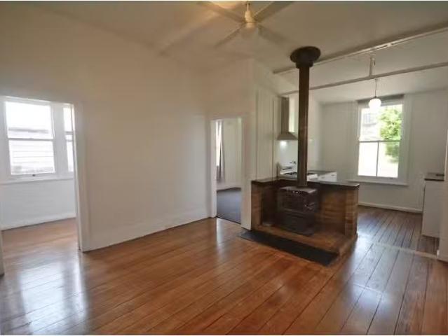 Nice 3/230 Bathurst Road, Katoomba Apartment for rent Listed.