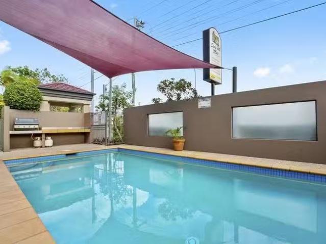 Rental! 3/2367 Gold Coast Highway, Mermaid Beach, QLD 4218
