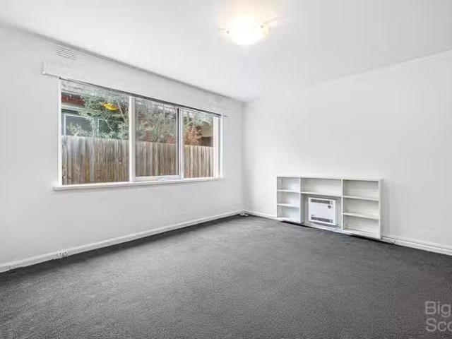 Nice 3/28 Ruskin Street, Elwood, VIC 3184