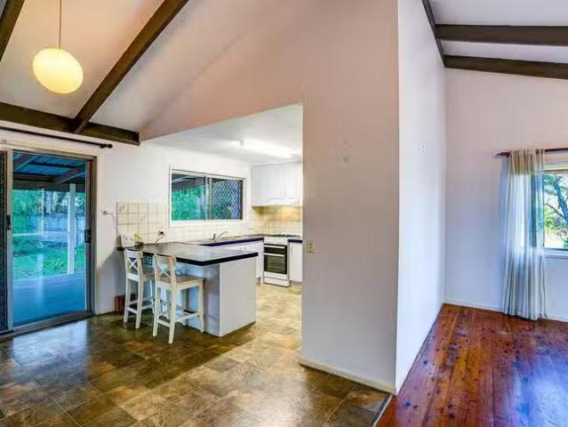 Just in! 32 Orme Drive, Russell Island, QLD 4184