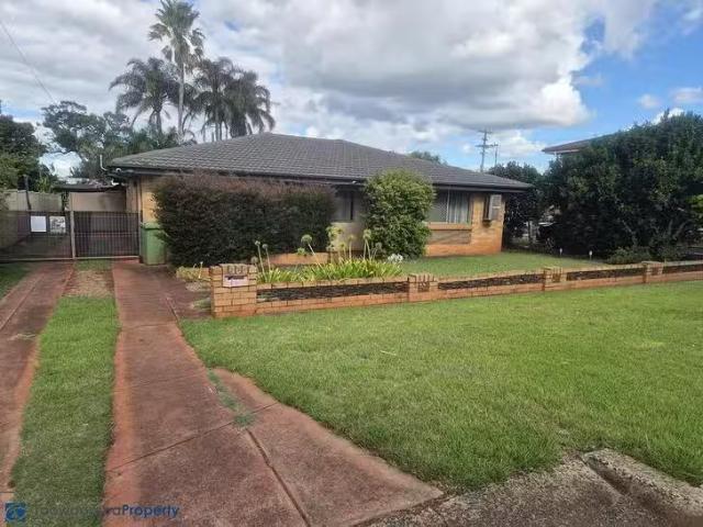 Charming 32 Honey Street, Harristown, QLD 4350