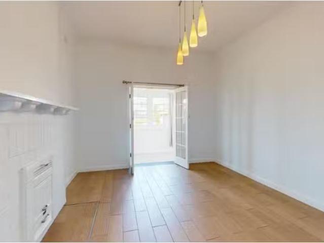 Cozy 32 Kings Road, New Lambton House for rent Listed by Leah.
