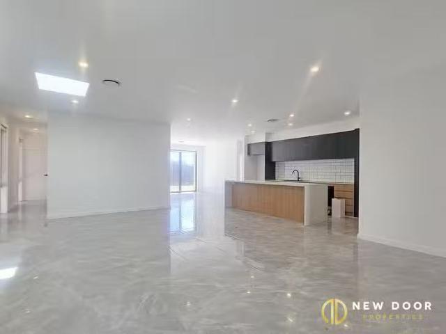 Nice 3/32 Sunnyman Street, Taylor, ACT 2913