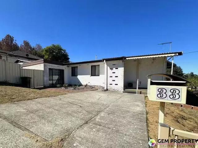 For Rent! 33 Beacham Crescent, Medina, WA 6167