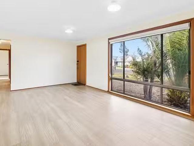 Just in! 33 De Caux Avenue, Port Willunga, SA 5173