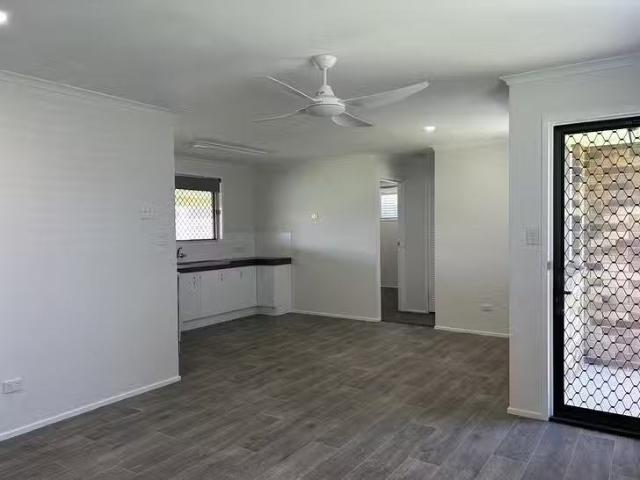 Deal! 3 Chippindall Court, Avenell Heights, QLD 4670