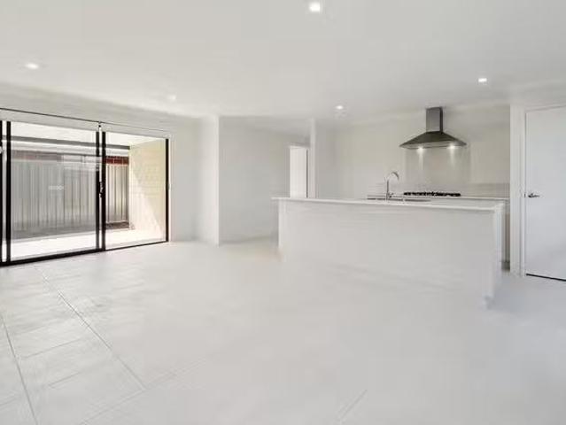 Just in! 3 Annabelle Way, Baldivis, WA 6171