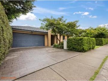 Nice 3 Ada Evans Street, Watson House for rent Listed by Jaci.