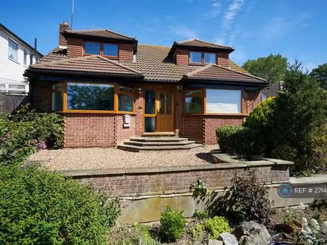 Nice 3 BA 1 bedroom house share for rent in Crofton Road, Orpi.