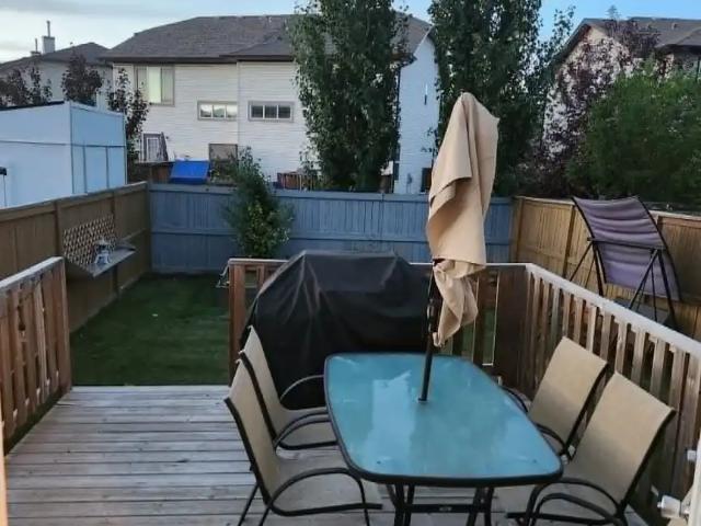 Cozy 3 Beds 2.5 Baths Duplex