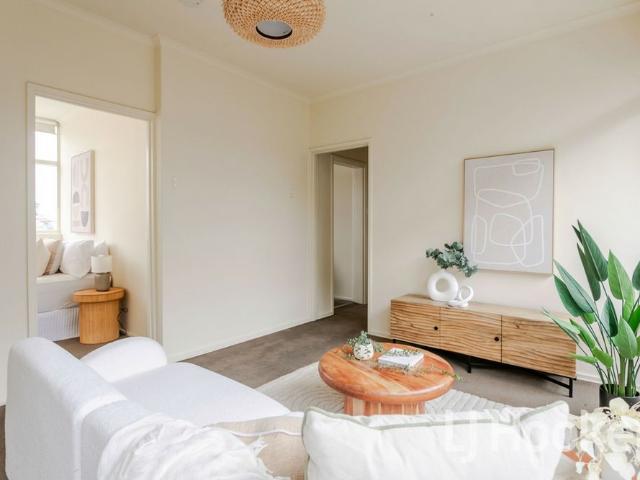 Cozy 3 Bedroom Apartment