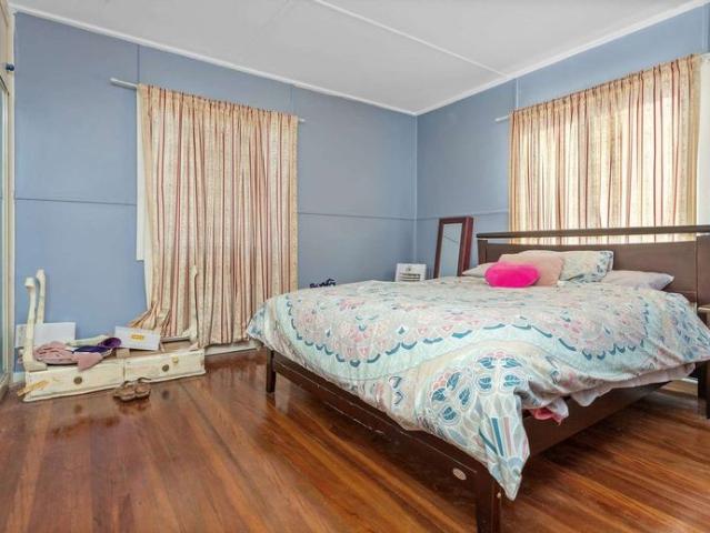 COZY 3 BEDROOM HOME IN PRIME LOCATION