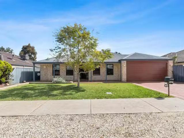 Cheap 3 BR 3 Aspera Elbow, Baldivis, WA 6171
