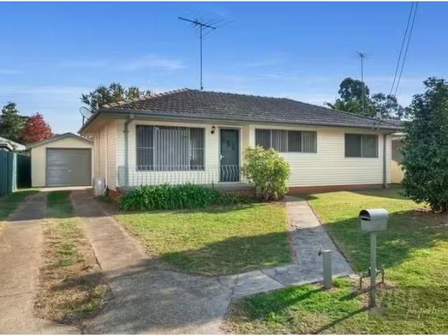Rental! 3 BR 3 Morton Street, NORTH RICHMOND House for rent L.