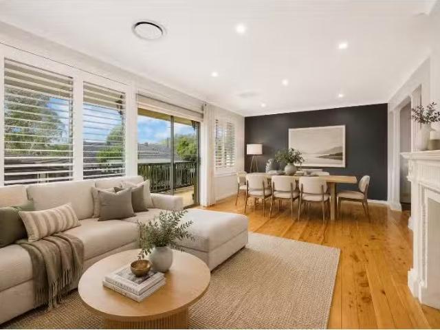 Nice 3 BR 3 Raleigh Crescent, St Ives House for rent Listed b.