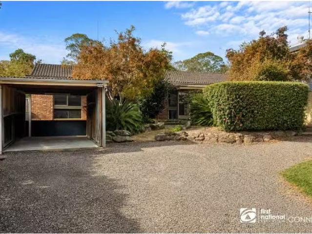 Just in! 3 BR 108 Boomerang Drive, GLOSSODIA House for rent L.