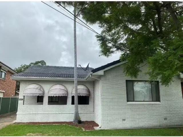 Nice 3 BR 113 Killarney Avenue, Blacktown House for rent List.