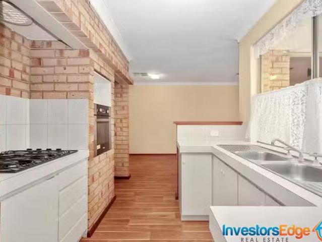 Cheap 3 BR 11 Pelican Loop, High Wycombe, WA 6057