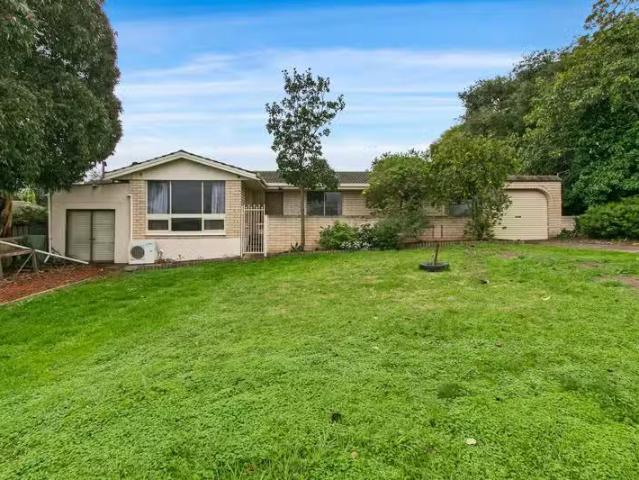 Rental! 3 BR 11 Perry Road, HUNTFIELD HEIGHTS, SA 5163 House.