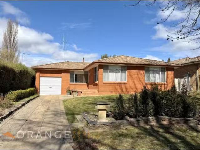 Cheap 3 BR 11 Talinga Place, Orange House for rent Listed by.