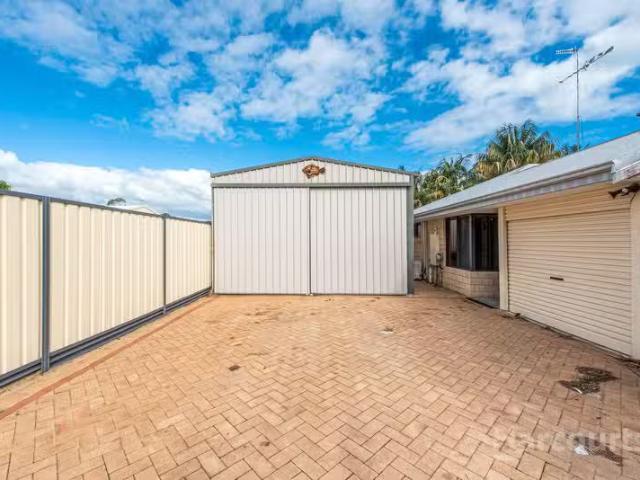 Charming 3 BR 11A First Avenue, MANDURAH, WA 6210 House Leased