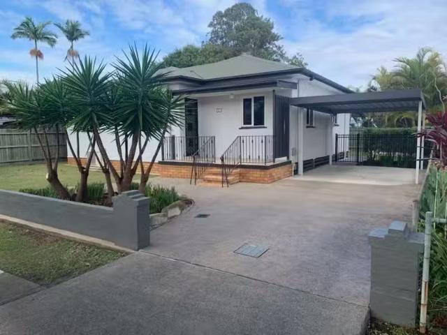Deal! 3 BR 127 Tufnell Road, BANYO, QLD 4014 House for Rent