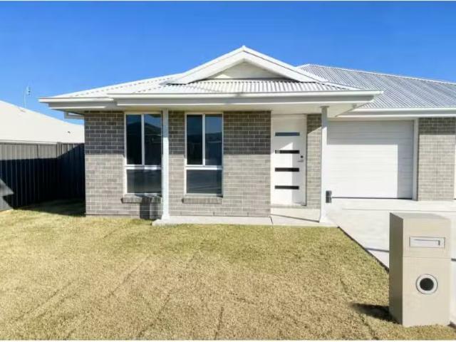 Deal! 3 BR 1/23 Cliffdale Place, KOOTINGAL House for rent Lis.