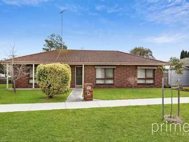 New 3 BR 12 Helms Street, Newcomb, VIC 3219