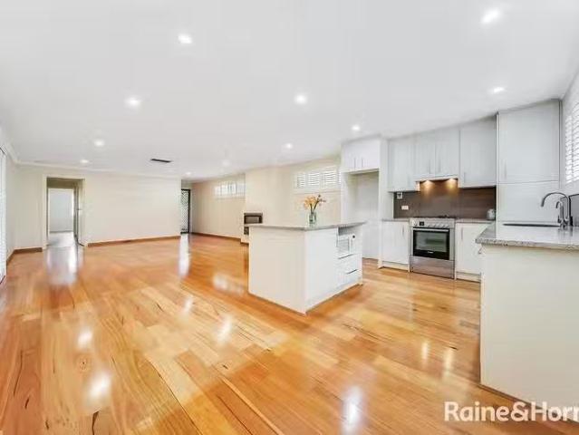 Cozy 3 BR 12 Whittam Street, Parkside, SA 5063