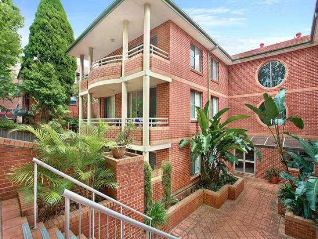Unique 3 BR 1/305 Victoria Avenue, Chatswood, NSW 2067